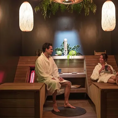 De La Vesee La Chapelle d'Armentieres