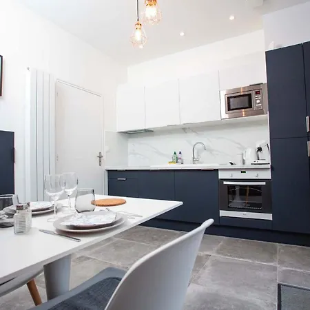 De La Vesee La Chapelle d'Armentieres