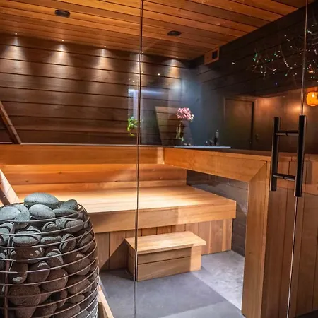 De La Vesee * La Chapelle d'Armentieres