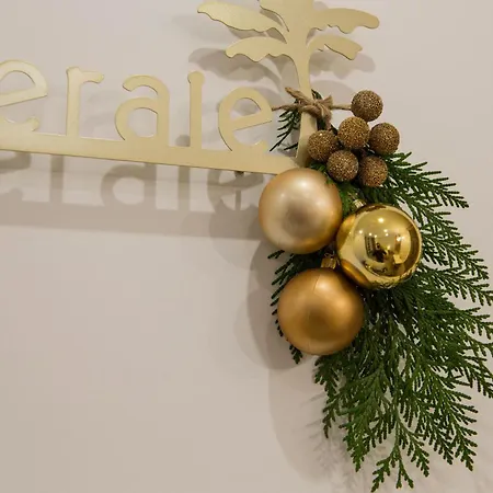 De La Vesee Nyaraló *